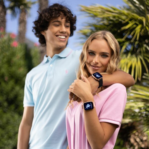 Smartwatch - silicone - rose - 43 x 36 mm – Image 2