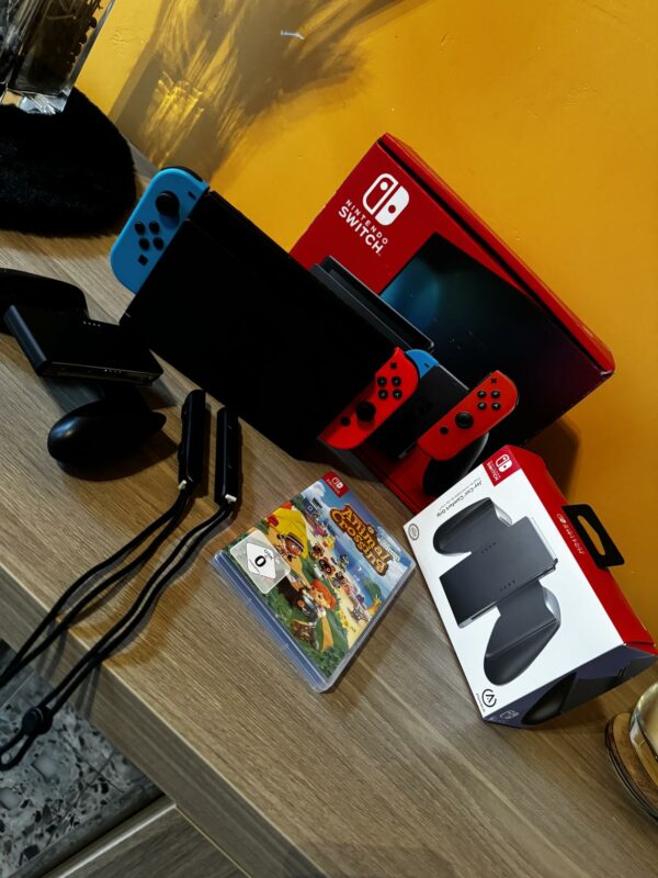 Nintendo Console Switch avec Joy-Con bleu néon et rouge néon – Image 3