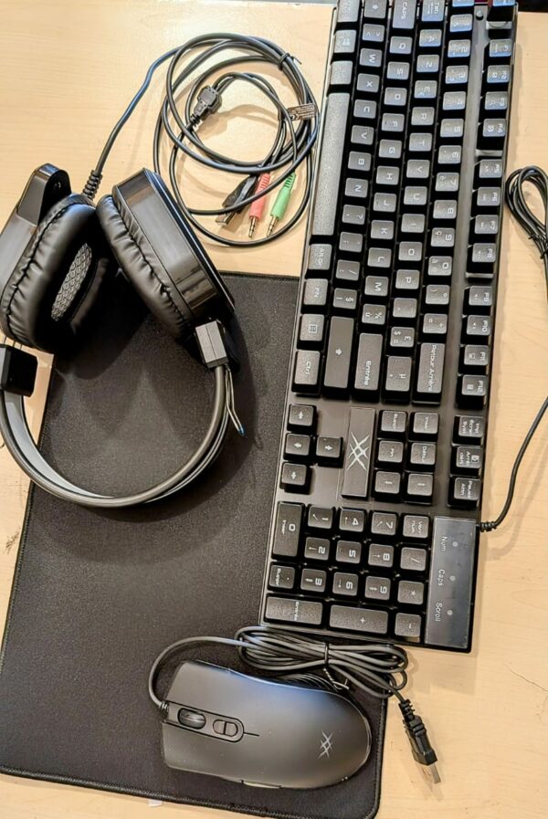 Pack Gaming 4 en 1 - Clavier Gamer rétro éclairage RGB Rainbow – Image 2