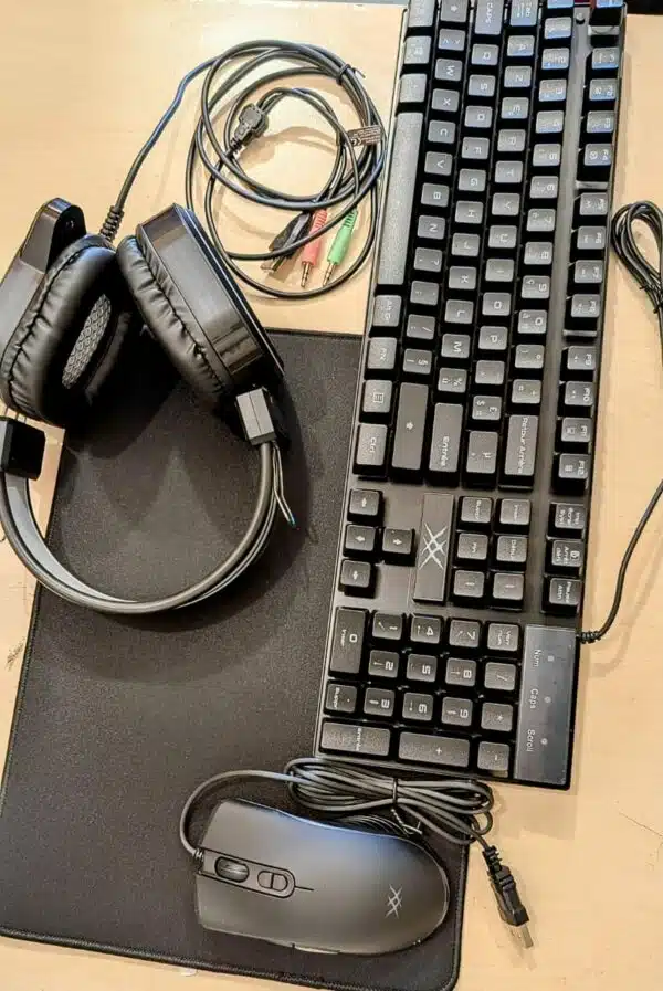 Pack Gaming 4 en 1 - Clavier Gamer rétro éclairage RGB Rainbow – Image 2