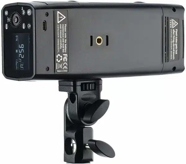 Godox AD200 Pro Flash de Poche, 2.4G TTL Stroboscope Flash HSS 1/8000s Lampe de Poche Extérieur, avec Batterie Lithium, Compatible pour Canon Nikon Sony Fuji Olympus Panasonic Pentax Caméra – Image 4